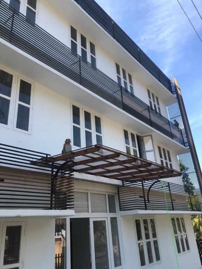 Raveendra Inn Kalpetta Exterior photo